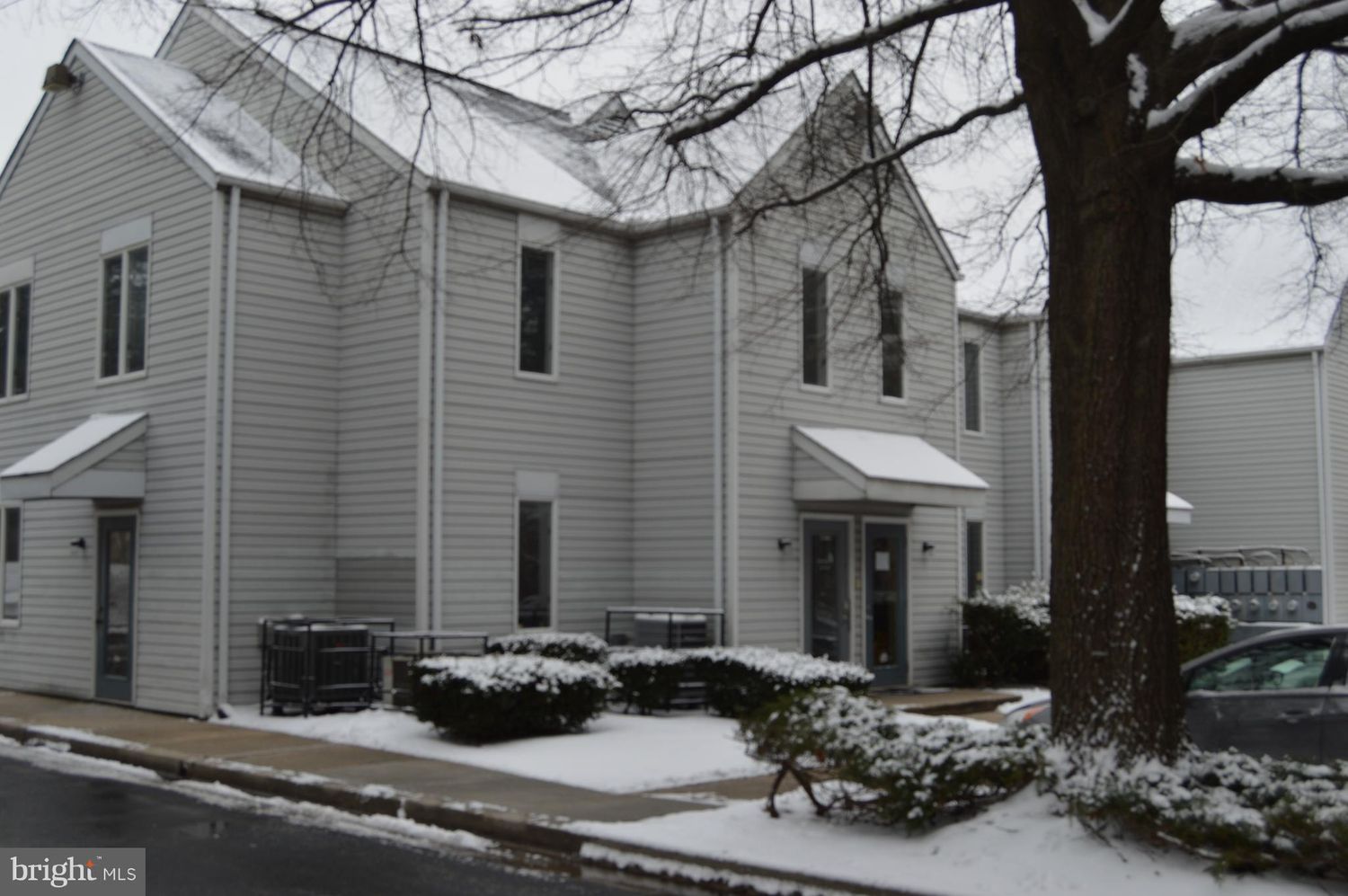 1410 Crain Hwy N, Glen Burnie, MD 21061